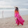 5 Potret Keseruan Momo Geisha Liburan di Pantai, Penampilan Jadi Sorotan