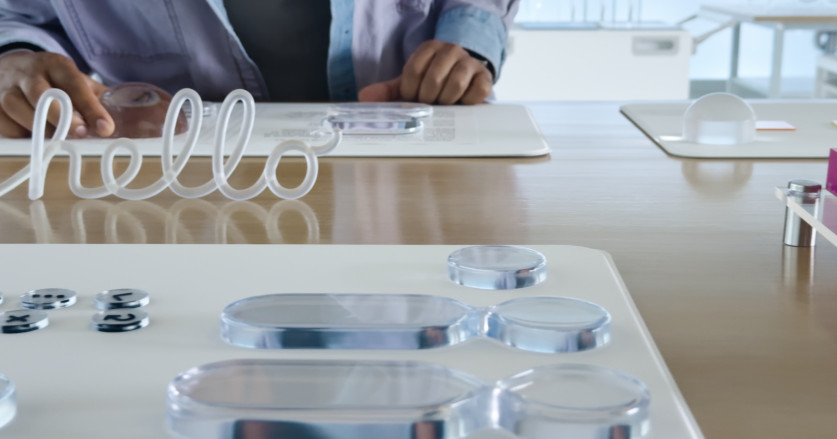 Apple Memperkenalkan Opsi 'Tinted' untuk Liquid Glass