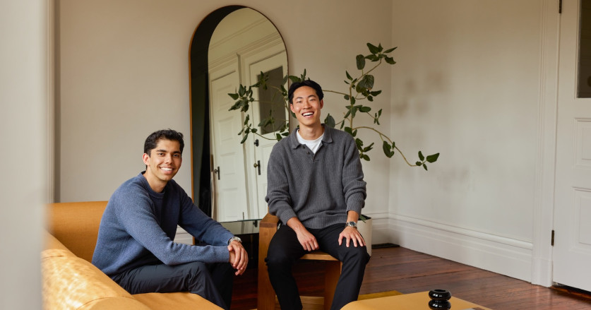 Dua Mahasiswa Dropout UC Berkeley Raih $28 Juta untuk Startup Otomasi Pemasaran AI